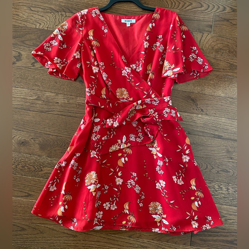 BB Dakota Floral Wrap Dress - Red